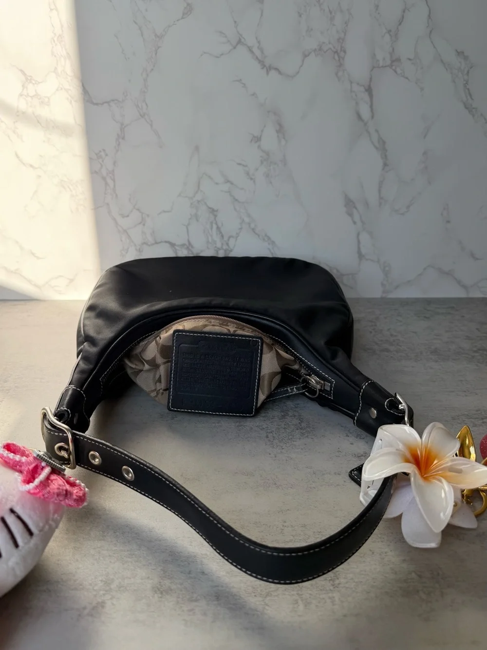 Black Coach Nylon Hobo Bag 🩰˚˖𓍢 🦢✧˚.🎀༘⋆